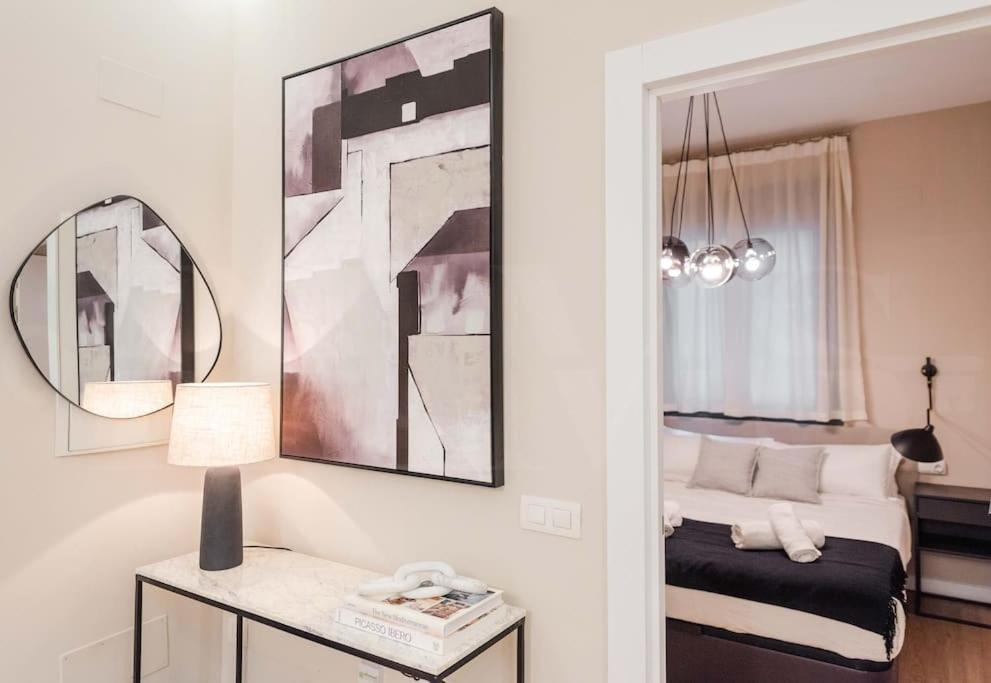 Contemporary Minimalist Apartment By Rems Málaga Extérieur photo